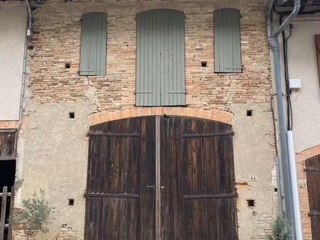 maison mitoyenne à réhabiliter