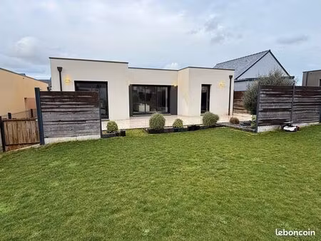 maison moderne 4 chambres 98 m²