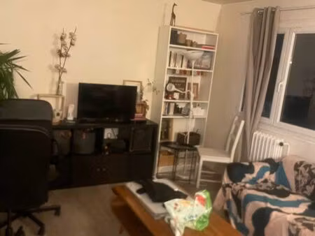 sous locationappartement t2 55m2