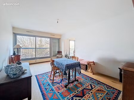 appartement 4 pièces 80 m²