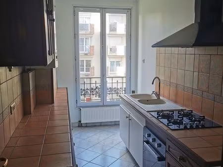 appartement 3 pièces 46 m²