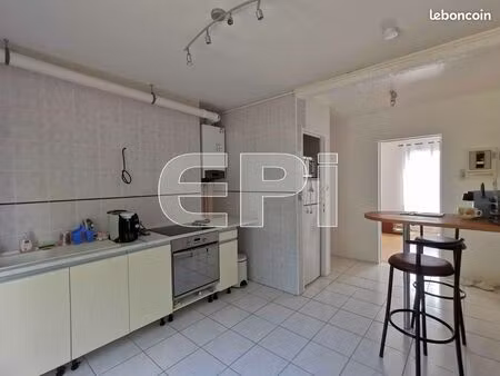 appartement 3 pièces 64 m²