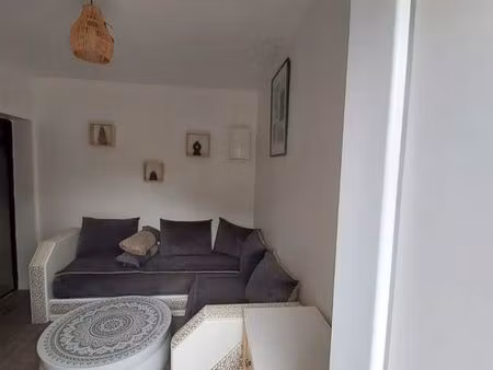 appart meublée salon chambre