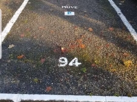 parking privé proche tram merignac centre