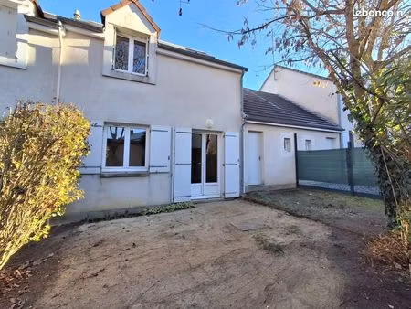 château 3 pièces 63 m²