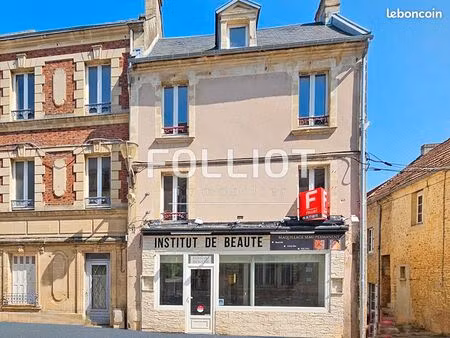 maison 9 pièces 108 m²