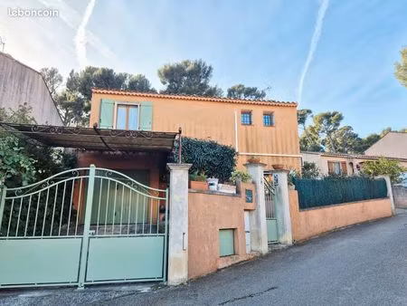 maison 4 pièces 77 m²