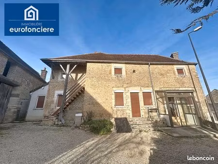 maison 5 pièces 132 m²