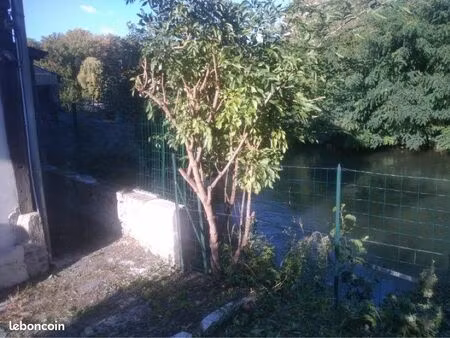 maisonnette bordure de seine centre troyes