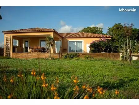 villa t5 151 m2