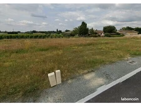 terrain 420 m² creon