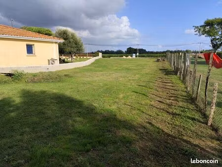 terrain constructible – galgon (33133) – 735 m²