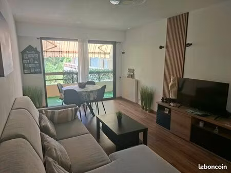 2 pieces 55 m2 au calme quartier carnoles