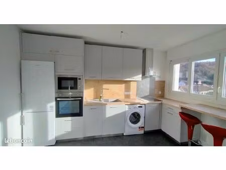 grand appartement t2