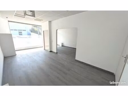 local commercial rénové - besançon