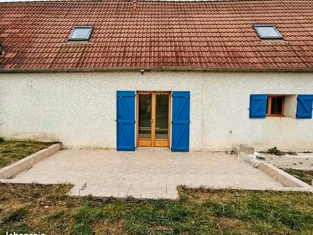 maison t4 pièces rénovée avec jardin – chabris 95m2