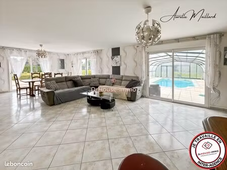 maison 6 pièces 168 m²