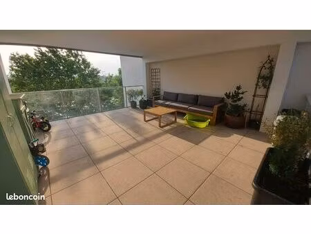 t4 suite parentale  terrasse  2 parkings  balcon