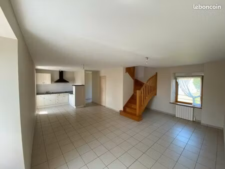 appartement t3 bourbriac centre