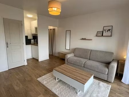 studio meublé proche centre-ville