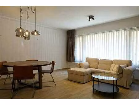 appartement prêt à l'emploi au rez-de-chaussée près du parc