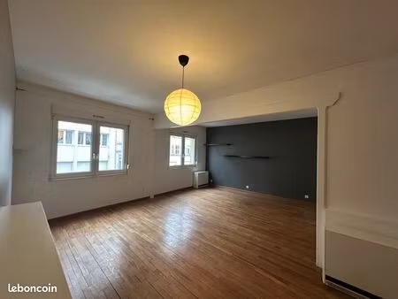 appartement 3 pièces 80 m²