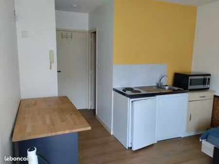 studio meublé 16 m² proche iut  commerces et zone pégase de lannion