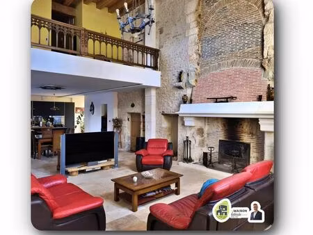 maison 6 pièces 271 m²