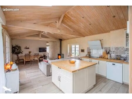 longère 4 pièces 100 m²