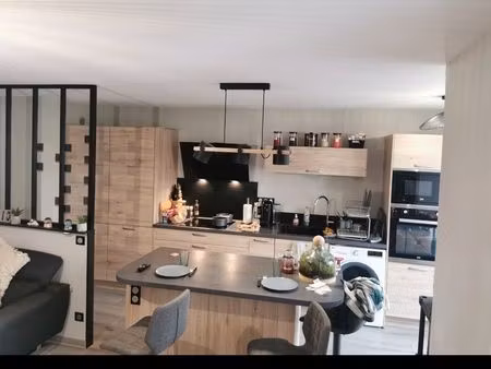 appartement 68m2 + balcon