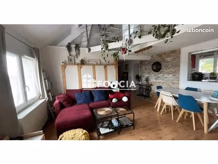 appartement 5 pièces 94 m²