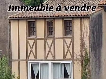 immeuble 6 pièces 150 m²