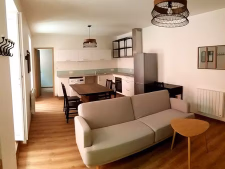 élégant t3 cosy meublé 60 m² rue du barry en centre-ville