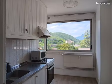 joli t3 residence percevaliere au calme