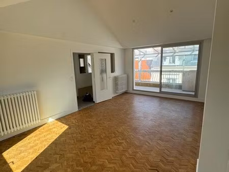 appartement rue de constantine quartier thermal