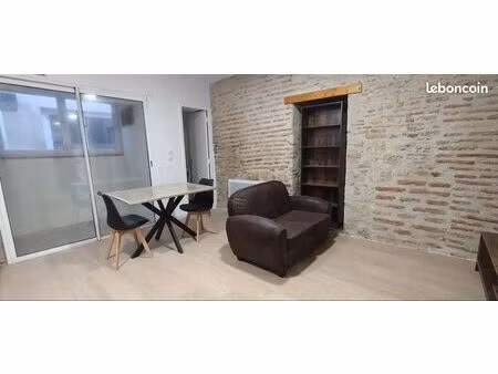 appartement studio meublé 1er étage