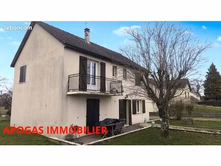 propriété 5 pièces 90 m²