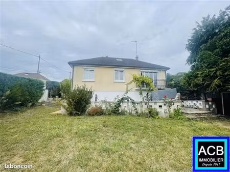 pavillon 4 pièces 85 m²