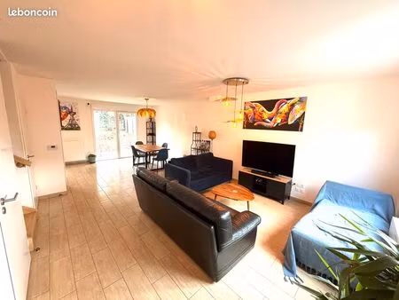 maison récente avec jardin - 91m2 - 500m de la plage