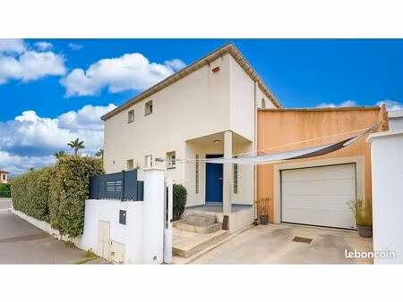 villa 6 pièces 145 m²