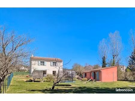 maison 6 pièces 164 m²