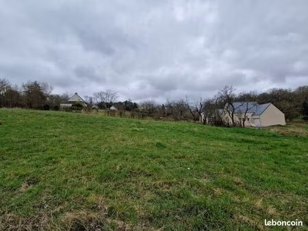 terrain 689 m² blaison-saint-sulpice