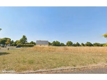 terrain 620 m² maille