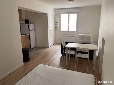 studio meublé – centre-ville