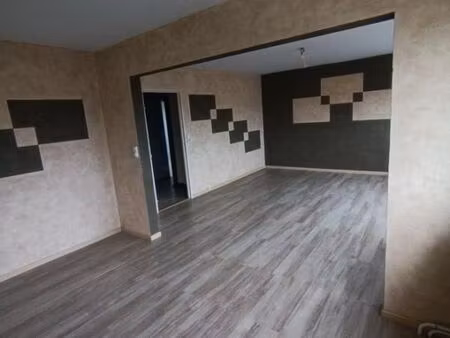 appartement 4 pièces 75 m²