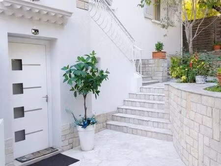 bas de villa t3 avec piscine