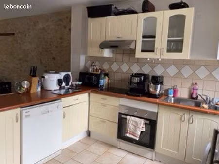 location maison 3 pièces 59 m2 changé d254 en haut de la rue constantin matéi