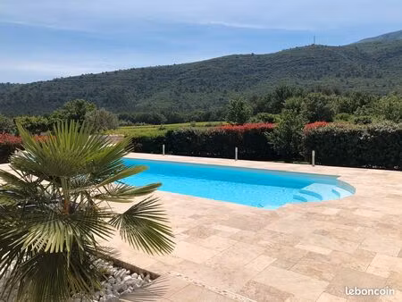 vue exceptionnelle pour cette magnifique villa