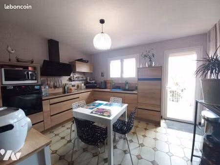 maison 6 pièces 115 m²