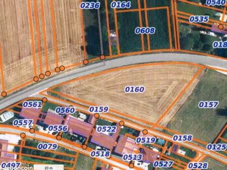 terrain à bâtir à roches sur marne